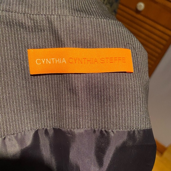 Cynthia Steffe fitted bolero. Size S - Picture 4 of 4